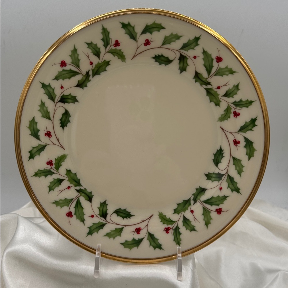 Lenox Holiday Salad Plate, part of the time-honored Lenox Holiday collection.